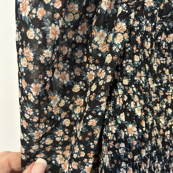 Womens Dark Ditsy Floral Dark Fairy Whimsigoth Top Size 1X Sheer Long Sleeve NWT - Picture 10 of 13